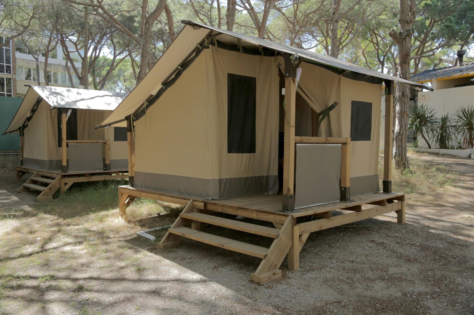 3 Estrellas 2* Gavà